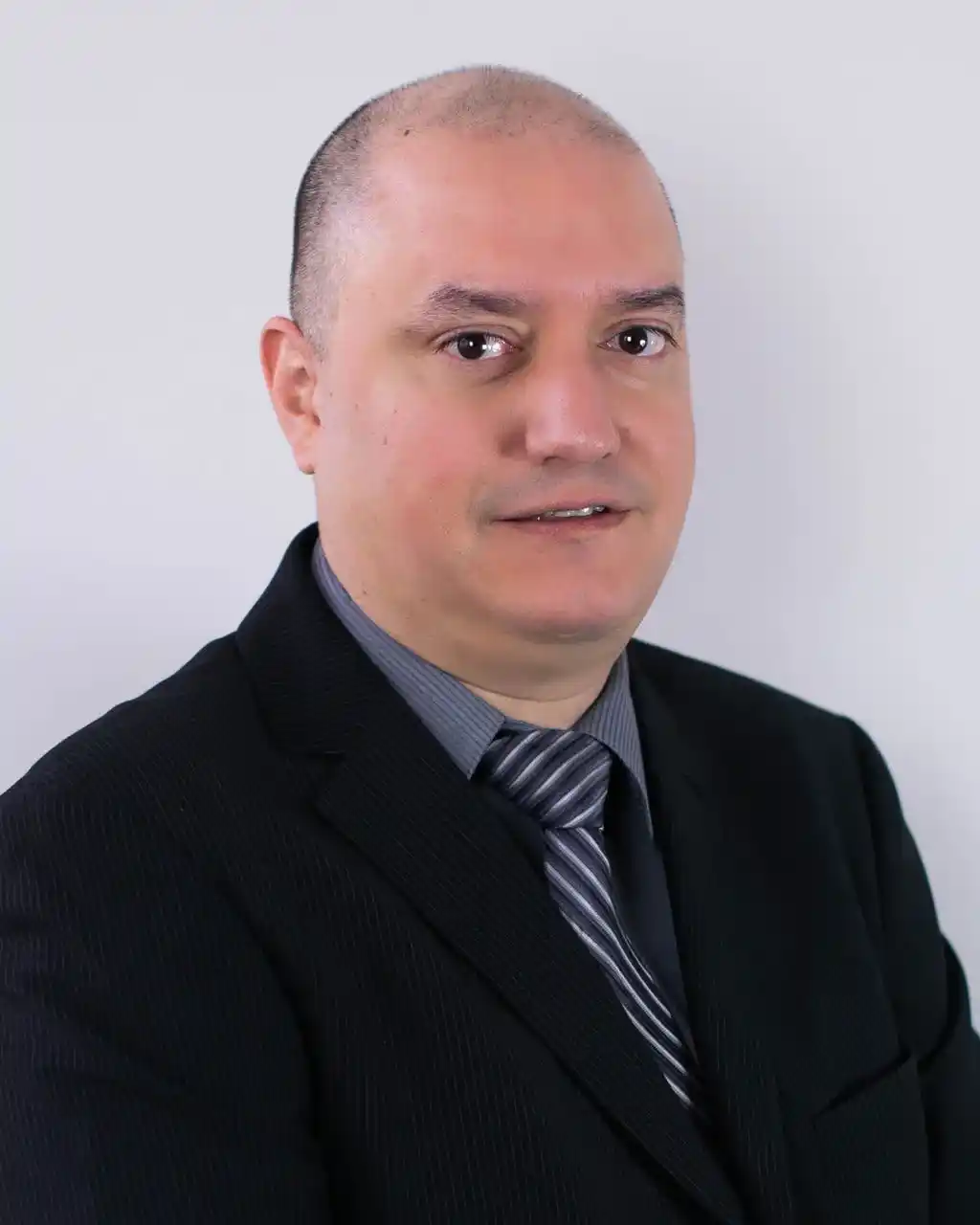 Alvaro Bazan